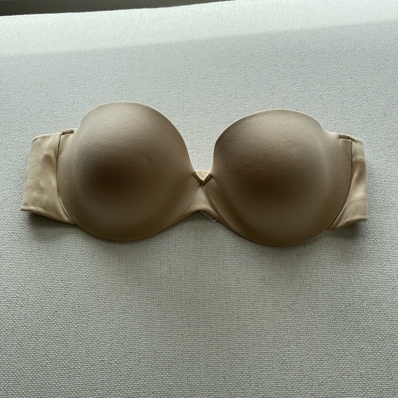 Maidenform nude strapeless bra - Picture 1 of 4